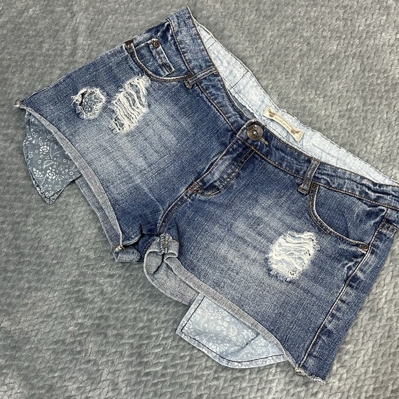 Freestyle Revolution Pants - Freestyle Revolution Women's 13 Denim Shorts Micro Mini Cutoff Distressed Y2K